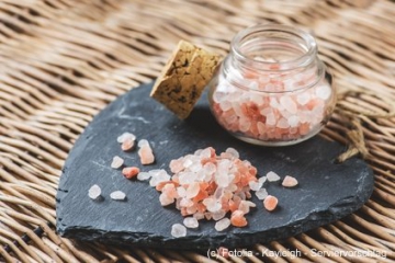 Azafran Rosa Kristallsalz (bekannt als Himalaya Salz) Steinsalz grob 2-5mm 1kg - 2